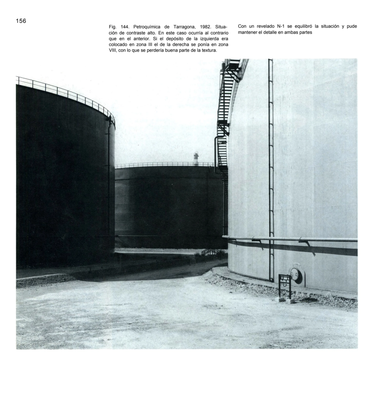 Fig. 144. Petroquímica de Tarragona, 1982. Situación de contraste alto. En este caso ocurría al co…